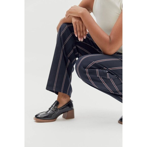 Urban Outfitters Lucy Croc Shiney Slip-on Faux Leather Loafer Block Heel Size 7 - Picture 5 of 14